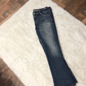Boot cut jeans